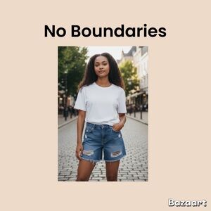 No Boundaries Women’s Mid Rise Raw Hem Jean Shorts Size 18 Women’s 19 Juniors